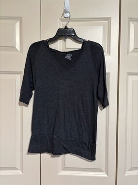 Old Navy dark gray/Black V-Neck Short Sleeve Top